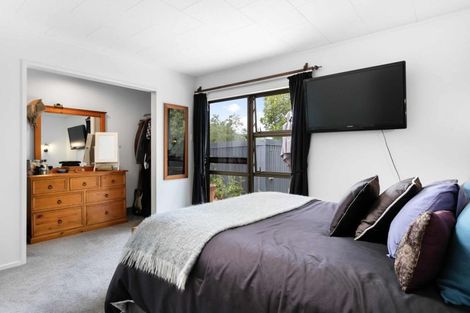 Photo of property in 2 Magnolia Street, Outer Kaiti, Gisborne, 4010