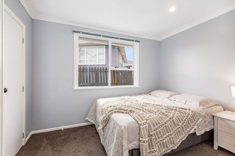 Photo of property in 100 Castor Crescent, Cannons Creek, Porirua, 5024