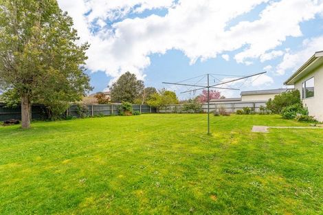 Photo of property in 65 Rhodes Street, Waimate, 7924