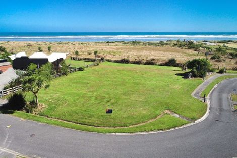 Photo of property in 2 Elley Drive, Carters Beach, Westport, 7825