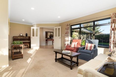 Photo of property in 8 Bradley Avenue, Pyes Pa, Tauranga, 3112