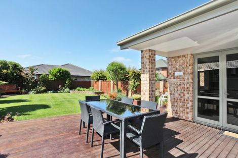Photo of property in 26 Birkdale Drive, Shirley, Christchurch, 8061