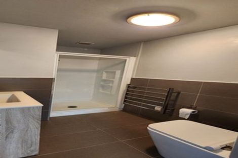 Photo of property in 14 Bruce Road, Glenfield, Auckland, 0629