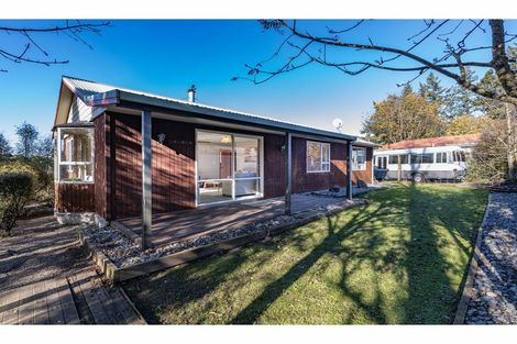 Photo of property in 5 Bluff Street, Coalgate, 7673