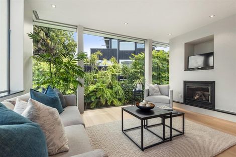 Photo of property in 22b Beach Road, Castor Bay, Auckland, 0620