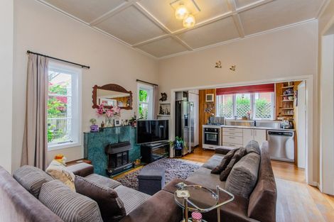 Photo of property in 4 Powell Street, Avondale, Auckland, 1026
