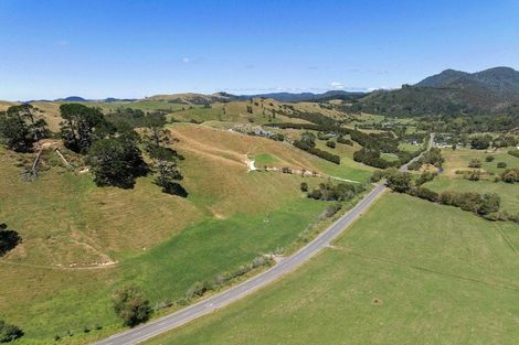 Photo of property in 273 Wentworth Valley Road, Whangamata, 3691