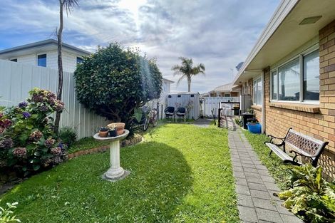 Photo of property in 30a Boucher Avenue, Te Puke, 3119