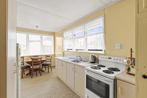 Photo of property in 5 Ventura Grove, Bulls, 4818