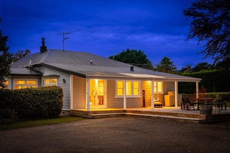Photo of property in 46 School Road, Te Horo, Otaki, 5582