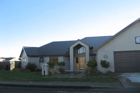 Photo of property in 20 Prince Street, Winton, 9720