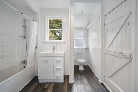 Photo of property in 15 Rira Street, Marton, 4710