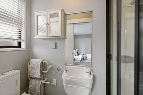 Photo of property in 1/25 Rubens Place, Burnside, Christchurch, 8053