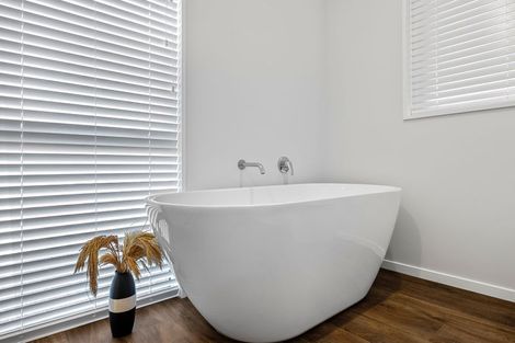 Photo of property in 30 Chambers Avenue, Woodend, 7610