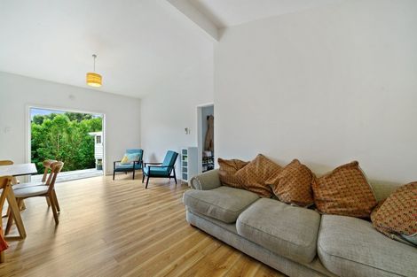 Photo of property in 143 Seatoun Heights Road, Miramar, Wellington, 6022