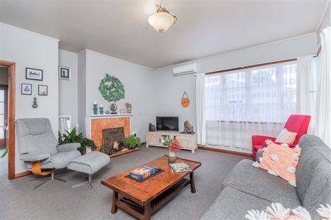 Photo of property in 8 Bracken Avenue, Te Aroha, 3320