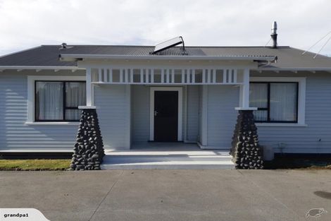 Photo of property in 73 Mangorei Road, Strandon, New Plymouth, 4312