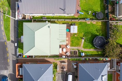 Photo of property in 2 Council Street, Saint Kilda, Dunedin, 9012