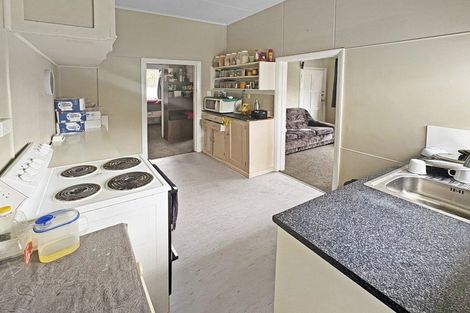 Photo of property in 6 Roosevelt Street, Levin, 5510