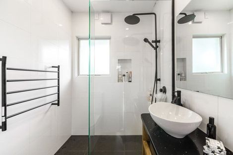 Photo of property in 1/15 Anzac Street, Takapuna, Auckland, 0622