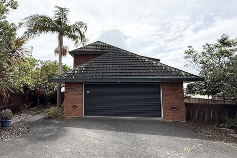 Photo of property in 1/50 Simmental Crescent, Somerville, Auckland, 2014