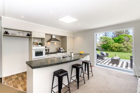 Photo of property in 49 Donovan Road, Paraparaumu Beach, Paraparaumu, 5032