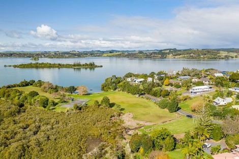 Photo of property in 85 Rangitane Loop Road, Kerikeri, 0294