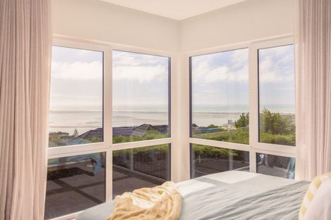 Photo of property in 83 Major Hornbrook Road, Mount Pleasant, Christchurch, 8081