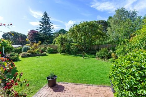 Photo of property in 430 Te Moana Road, Waikanae, 5036