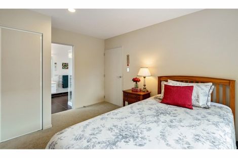 Photo of property in 10 Sovereign Gardens, Halswell, Christchurch, 8025