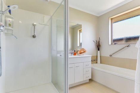 Photo of property in 57 Aquila Crescent, Rototuna North, Hamilton, 3210