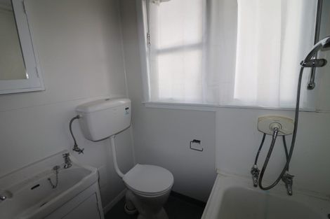 Photo of property in 123 Fitzherbert Avenue, West End, Palmerston North, 4410