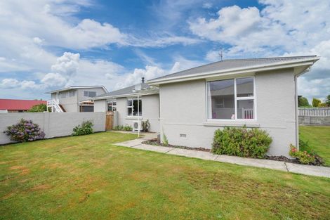 Photo of property in 73 Regent Street, Newfield, Invercargill, 9812