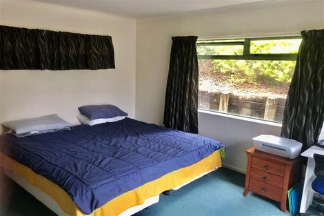 Photo of property in 86 Roberta Crescent, Orewa, 0931