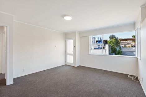Photo of property in 1/82 Buckland Road, Mangere East, Auckland, 2024