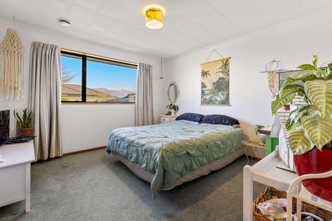 Photo of property in 18 Waenga Drive, Cromwell, 9310