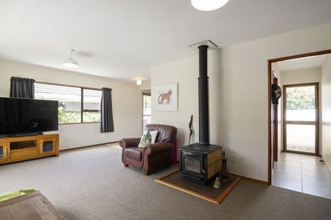 Photo of property in 2/12 Arapiki Road, Stoke, Nelson, 7011