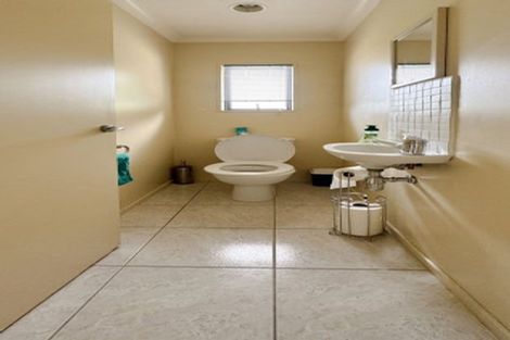 Photo of property in 18a Lavas Place, Mount Wellington, Auckland, 1060