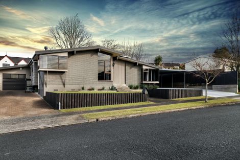 Photo of property in 4 Matipo Crescent, Pukete, Hamilton, 3200