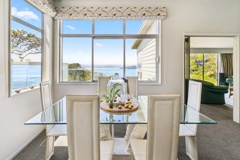 Photo of property in 77a Nicholson Road, Khandallah, Wellington, 6035