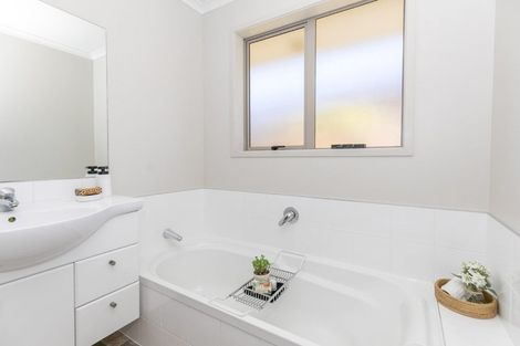 Photo of property in 84 Stirling Drive, Morrinsville, 3300