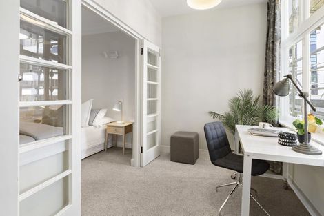 Photo of property in 20e Portland Crescent, Thorndon, Wellington, 6011