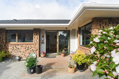 Photo of property in 166b Fitzherbert Avenue, West End, Palmerston North, 4410