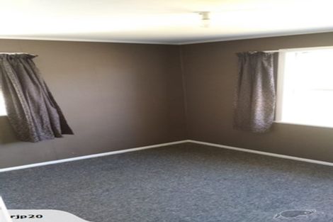 Photo of property in 2 Willow Road, Hillcrest, Hamilton, 3216