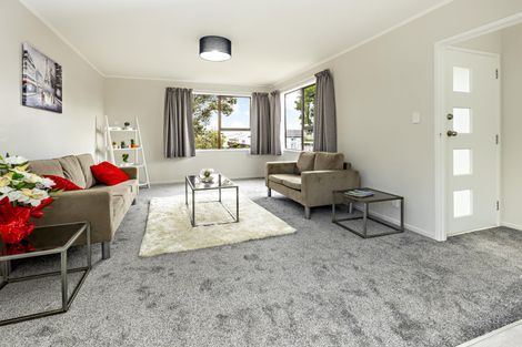 Photo of property in 10 Darnell Crescent, Clover Park, Auckland, 2019