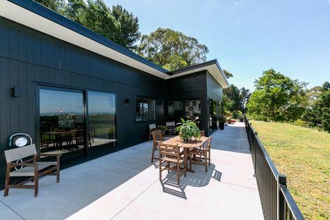 Photo of property in 685 Main North Road, Bay View, Napier, 4104