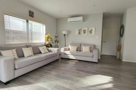 Photo of property in 29 Kaimai Avenue, Massey, Auckland, 0614