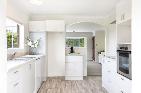 Photo of property in 82 Shakespeare Street, Leamington, Cambridge, 3432