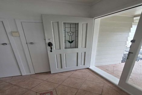Photo of property in 9 Kerswill Place, Pakuranga, Auckland, 2010