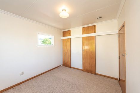 Photo of property in 102 Paterson Street, Aramoho, Whanganui, 4500